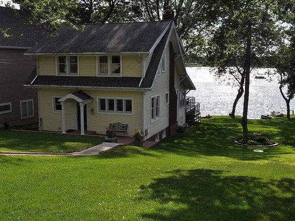 2nd image of 5948 Fonda Lake Dr