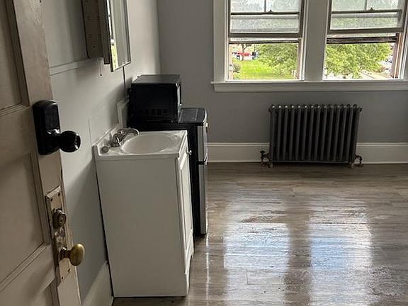 4th image of 485 County St APT 18