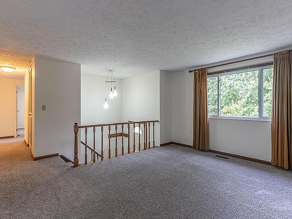 4th image of 1009 Tindalaya Dr