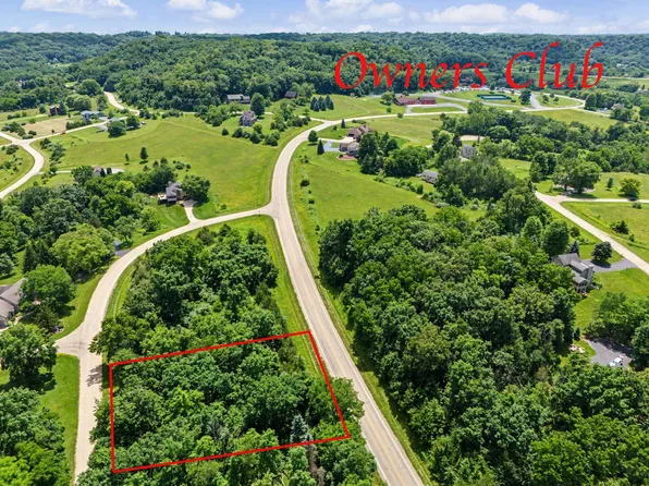6 Black Oak Trl, Galena, IL 61036