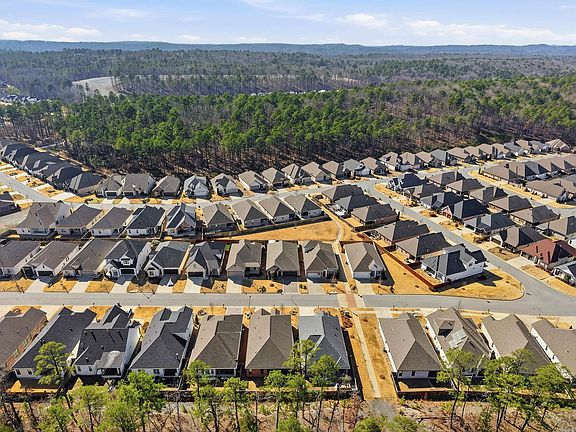 4th image of 903 Wildcreek Cir