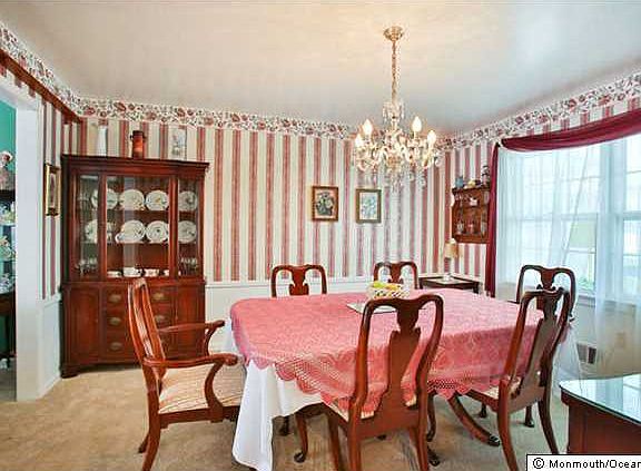 4th image of 2151 Spruce Drive