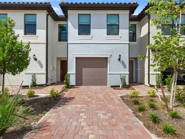 1509 Lake Jessup Cir, Cape Coral, FL 33909