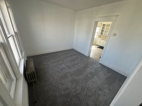 5th image of 110 N Ogden St #2