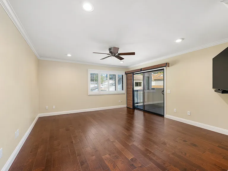 5226 Edge Park Way — Photo 12