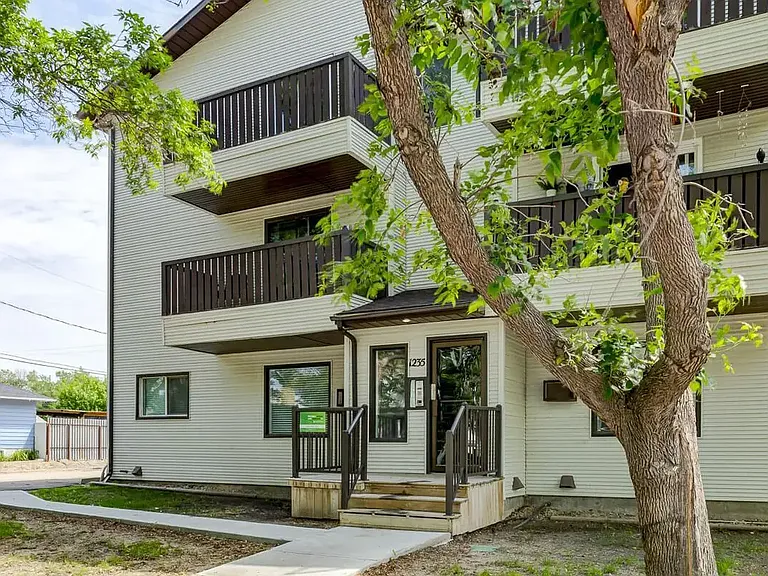 1235 Grace St #6 — Photo 9