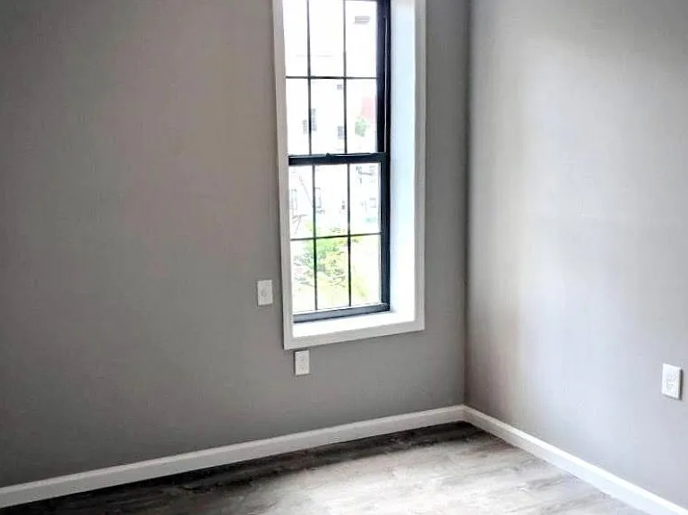 723 Oakland Pl #5 — Photo 3