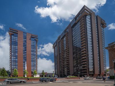 233 S 6th St APT 2310F, Philadelphia, PA, 19106