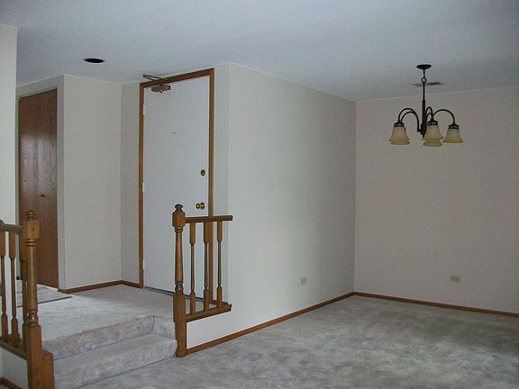2nd image of 9147 Sutton Ct