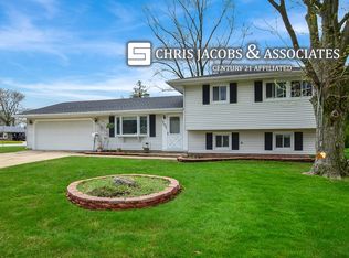 701 W Weathersfield Way, Schaumburg, IL