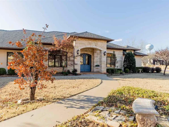 1709 S Old Pond Dr, Stillwater, OK 74074