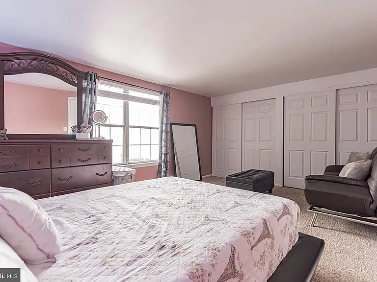 93 Bickel Ct — Photo 9