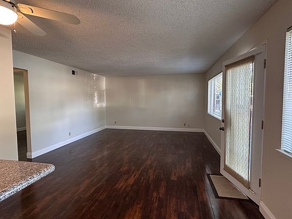 2nd image of 371 N 1st St APT 1