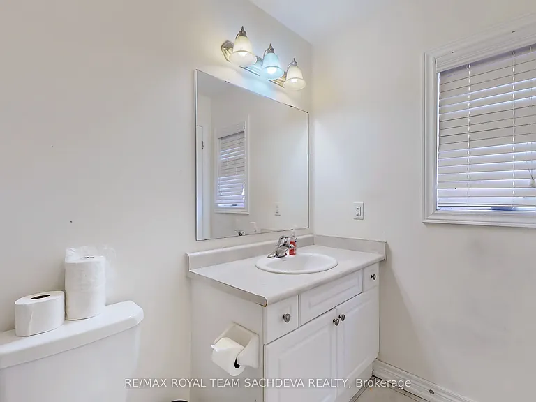95 Fred Jackman Ave — Photo 28