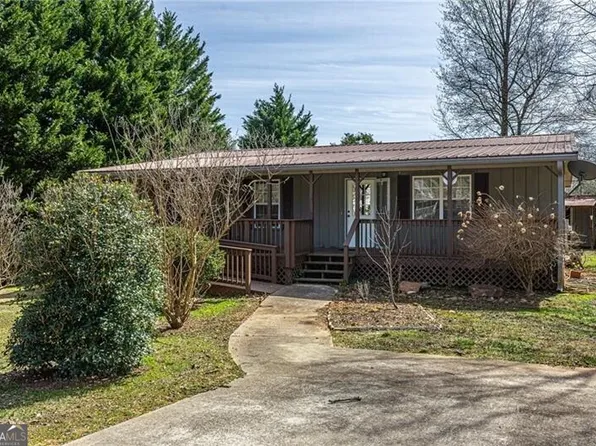 10 E Pinewood Dr, Dahlonega, GA 30533