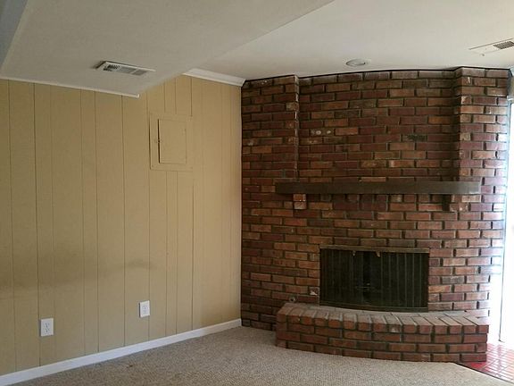 5th image of 1100 N 1st St