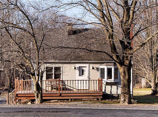 74 S Main St, Florida, NY 10921