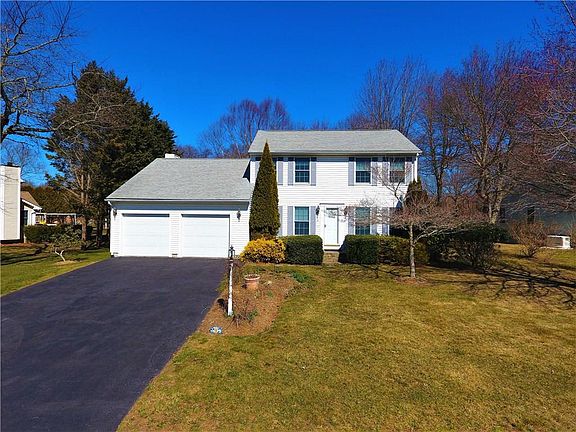 2nd image of 31 Seaport Dr