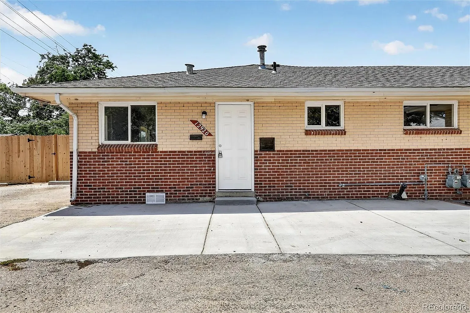 3 bed, 1000 sqft, $2,200 — Photo 1
