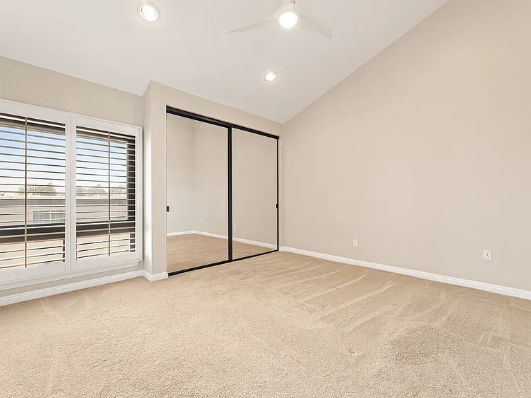 8600 Tuscany Ave #424 — Photo 22