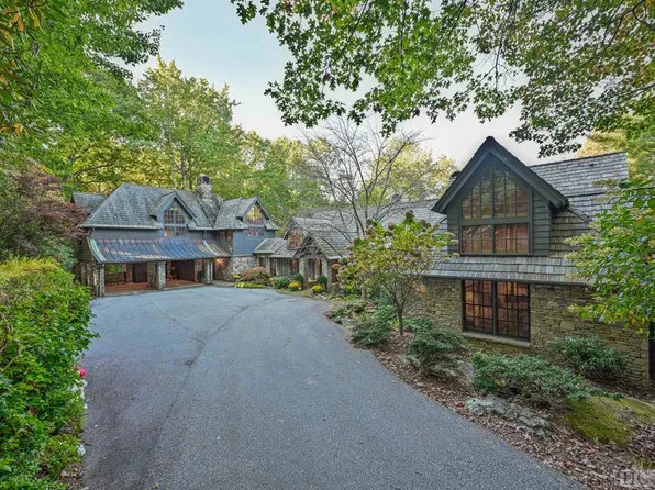 77 Wild Azalea Drive, Cashiers, NC 28717