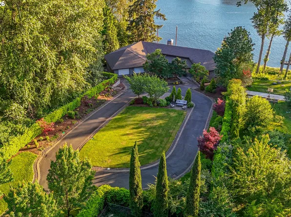 3838 SE Hillside Dr, Milwaukie, OR 97267