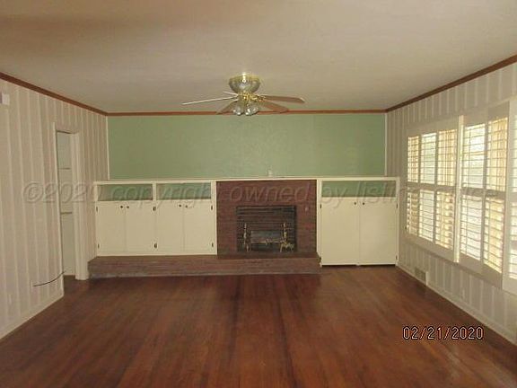 4th image of 2111 Charles St