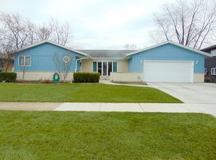 1729 Lincoln Ave, Crest Hill, IL 60403