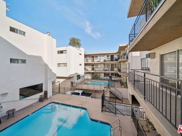 7548 Hampton Ave APT 205