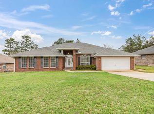 177 Conquest Ave, Crestview, FL 32536
