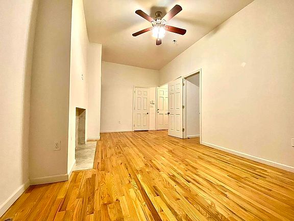 3rd image of 254 W 73rd St #F