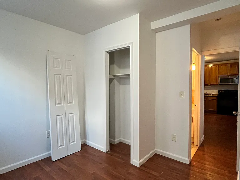 1444 S 7th St — Photo 5