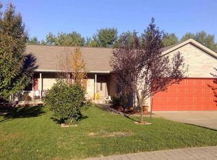 3208 Debbie Ln, Evansville, IN 47711