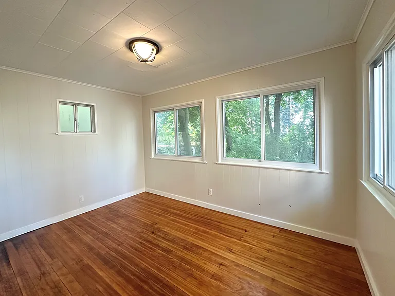 278 Pearl St #1 — Photo 12