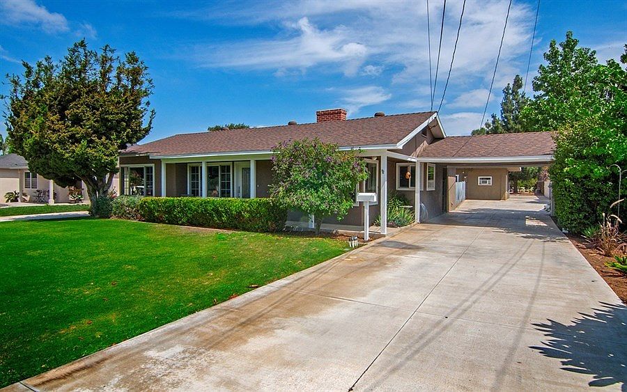 1st image of 1403 E Palm Ave