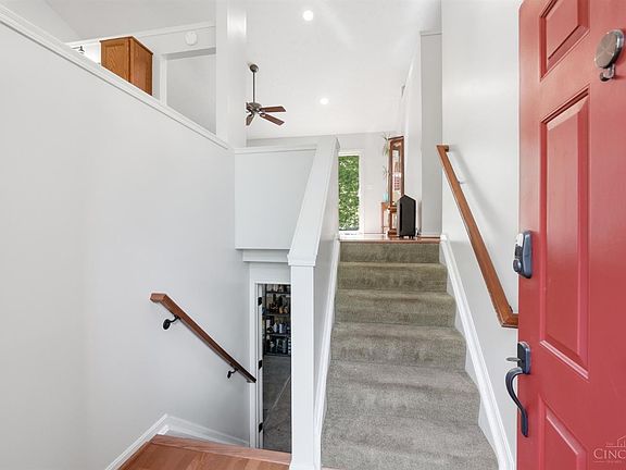 5th image of 422 Wyndham Dr