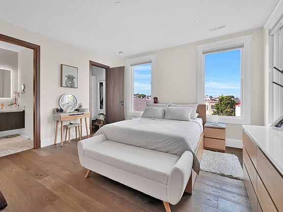 5th image of 270 Paris St #7A