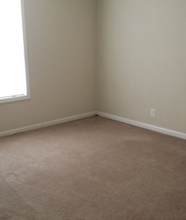1st image of 253 Executive Ave APT 2D