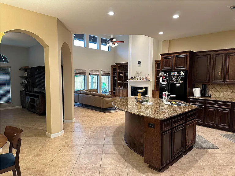 9611 Moonstone Mist Ln — Photo 10