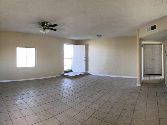 2nd image of 7558 Adobe Dr