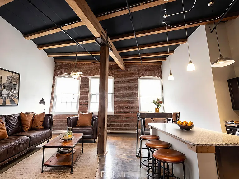 Lofts On Madison — Photo 39