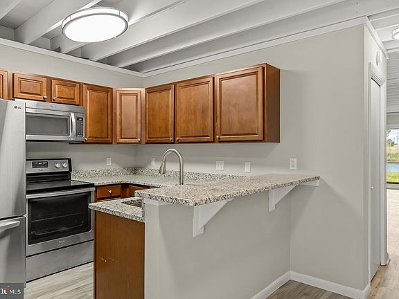 2nd image of 38296 Hummingbird Ln Unit 258