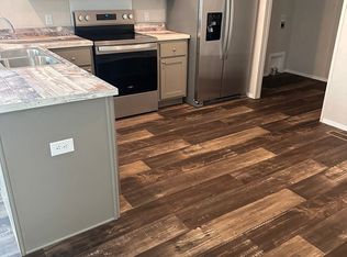 433 W Dogwood Ave, Defuniak Springs, FL 32433