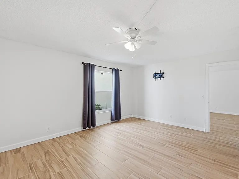 2805 Casita Way #112 — Photo 20