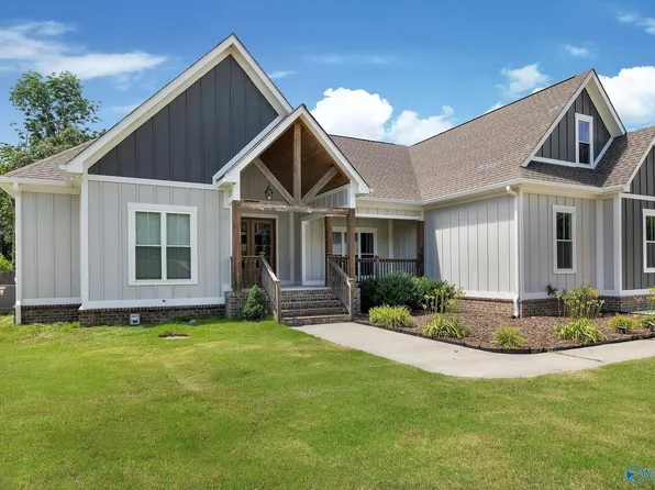 3586 Creek Path Rd, Guntersville, AL 35976
