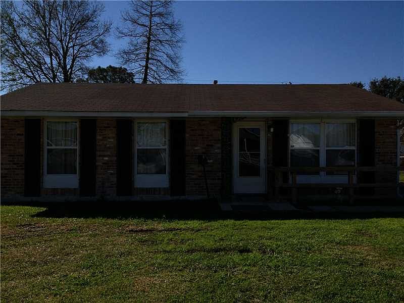 1st image of 125 Millie Dr