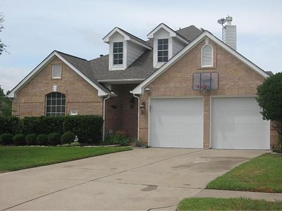 2nd image of 5403 Linden Grove Ct