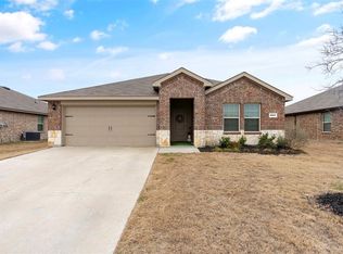 1304 Lowhill Dr, Royse City, TX 75189