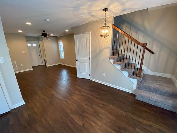 3rd image of 800 Blue Spruce Way #932