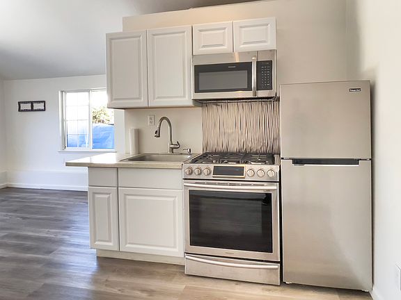 5th image of 540 W Spain St #B